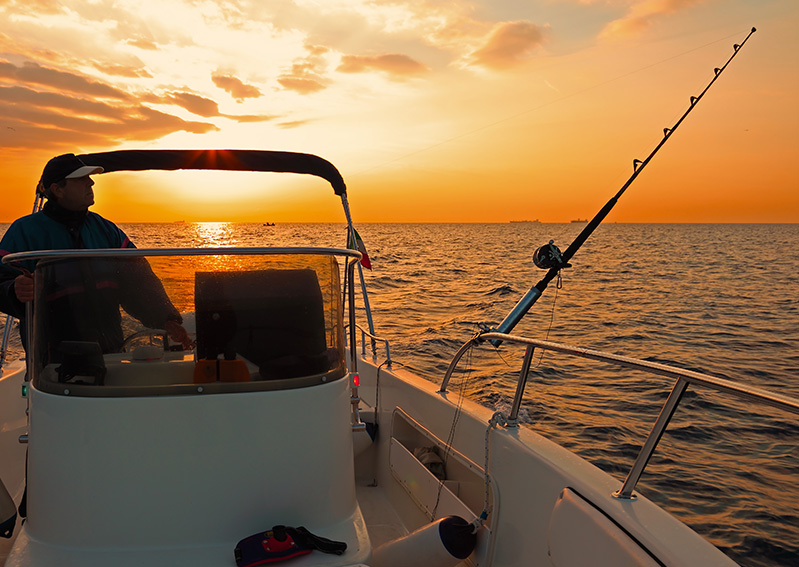 Alquiler de catamaran en Menorca mallorca e ibiza - Actividades - Pesca